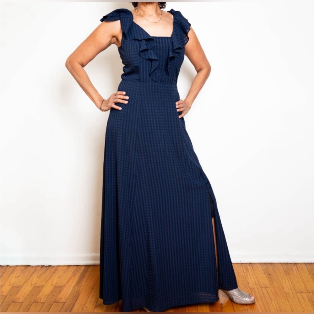 Donna Karan Collection Blue Ruffle Chiffon Sleeveless Dress, Size 6